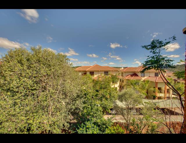 1 BEDROOM APARTMENT BLOCK FOR SALE IN SUNNINGHILL